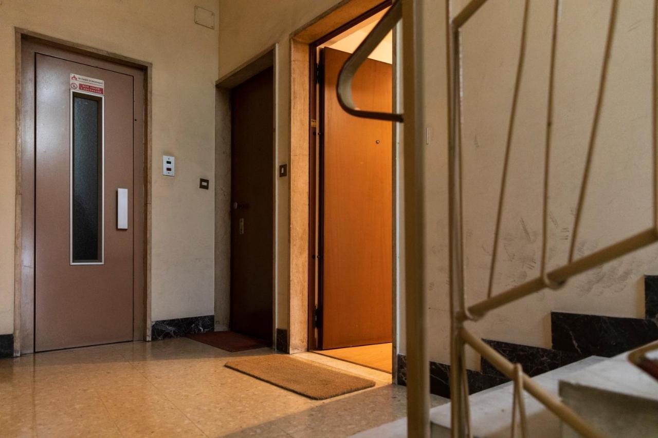 Dimora Certosa - Milano Apartamento Exterior foto